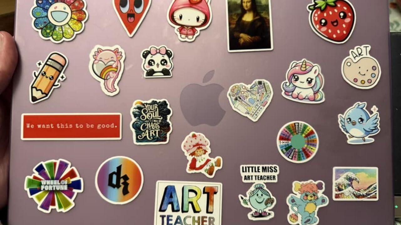 Sticker Business: How To Start a Side Hustle With PixCut S1